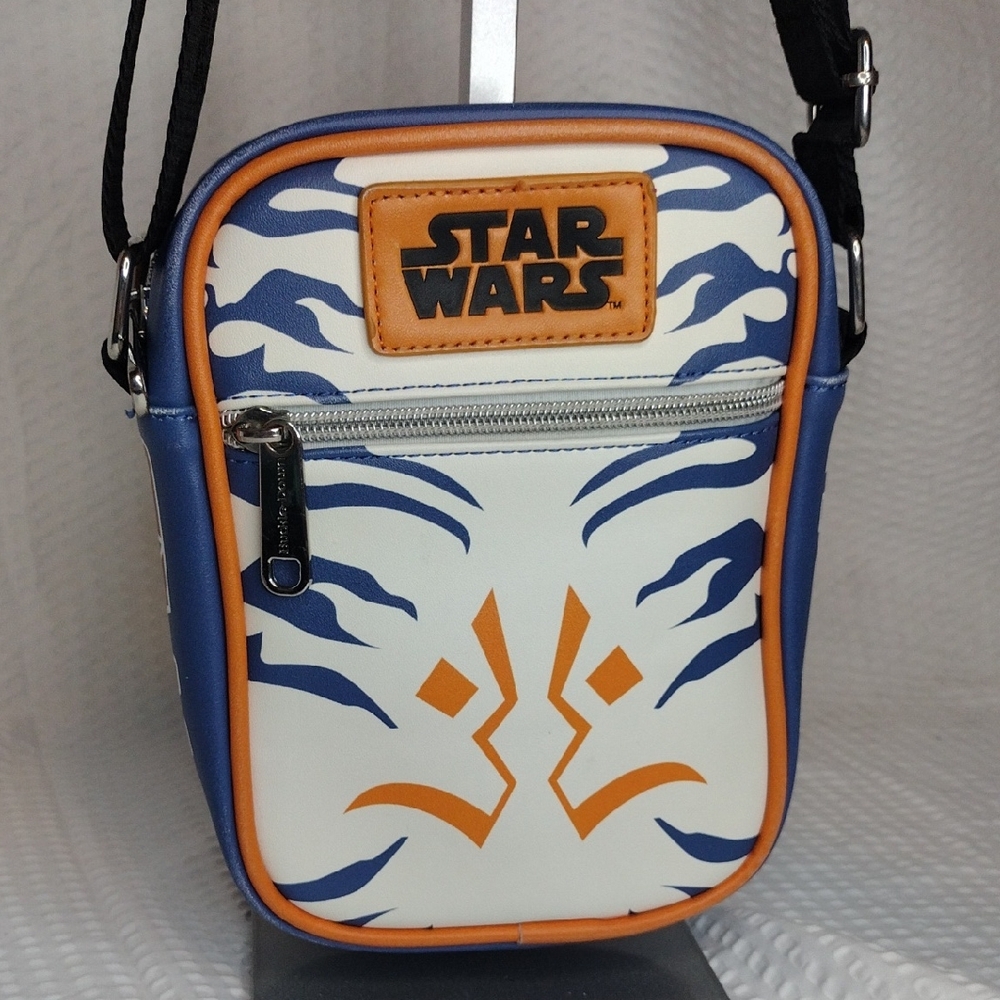 Buckle-Down Star Wars Clone Wars Ahsoka Tano Vegan Leather Crossbody Bag